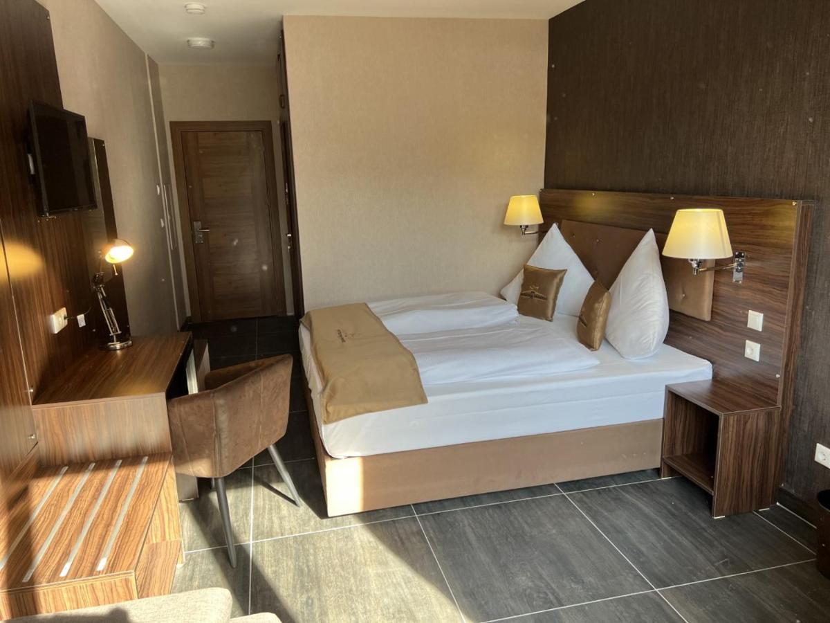 Hotel Pasa Paradies Kostenlose Parkplaetze Hanau ภายนอก รูปภาพ