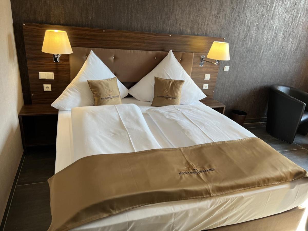 Hotel Pasa Paradies Kostenlose Parkplaetze Hanau ภายนอก รูปภาพ