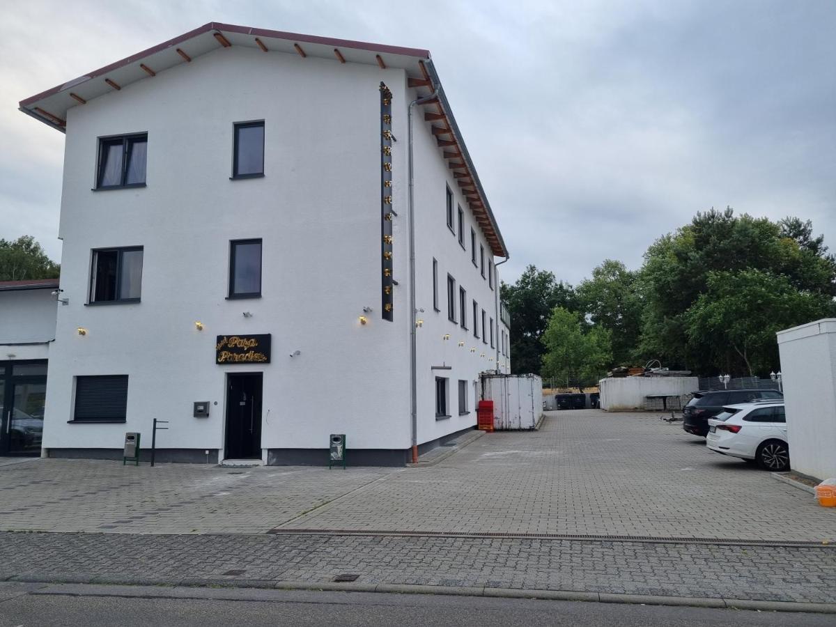 Hotel Pasa Paradies Kostenlose Parkplaetze Hanau ภายนอก รูปภาพ